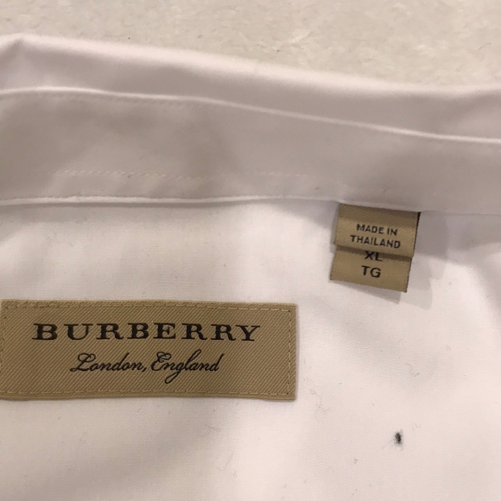 100% authentic Burberry button down shirt size XL - Picture 13 of 16